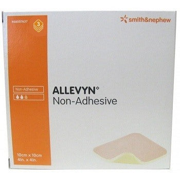 smith nephew medicazione idrocellulare sterile altamente assorbente non adesiva in schiuma di poliuretano 10x10cm 3 pezzi allevyn ean 5000223422370