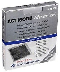 3m italia waldner medicazione in carbone attivo con argento actisorb silver 105x105 cm 3 pezzi 3m